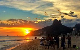 Jump In Bed Ipanema 19 - Praça General Osorio